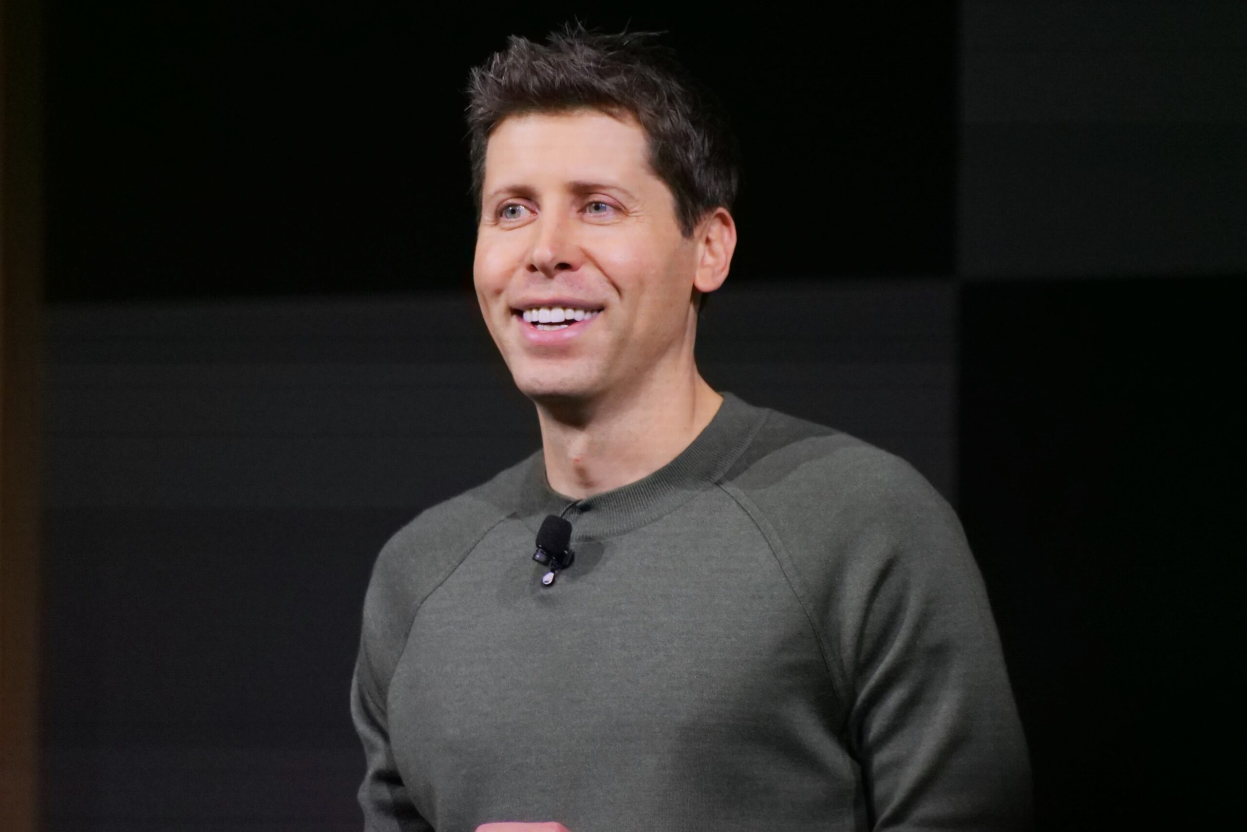 Sam Altman Returns as OpenAI CEO: Microsoft CEO Satya Nadella Sees it as a Crucial Step Towards Stability