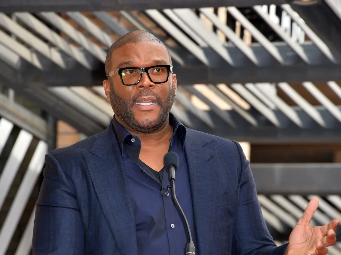 Tyler Perry’s Studio Expansion Plans Disrupted by AI Advancement