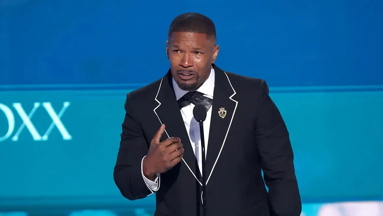Jamie Foxx Delivers Emotional Acceptance Speech at 2025 BET Awards
