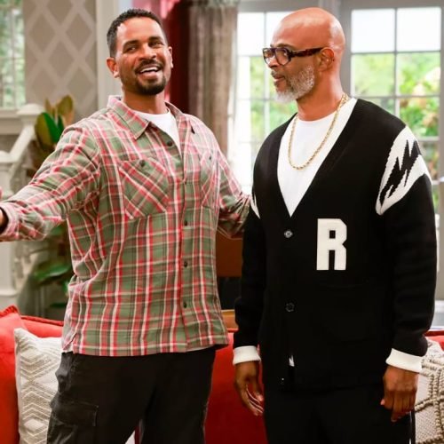 Damon Wayans Sr. Shines in CBS Sitcom Poppa’s House